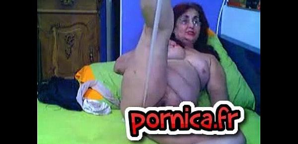  Greek granny webcam 3 - Pornica.fr